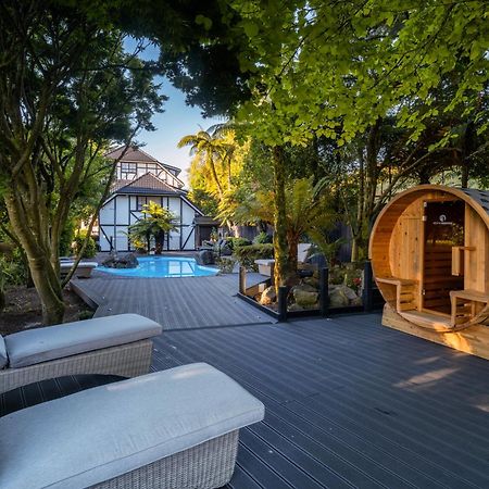 Hana Lodge Роторуа Экстерьер фото