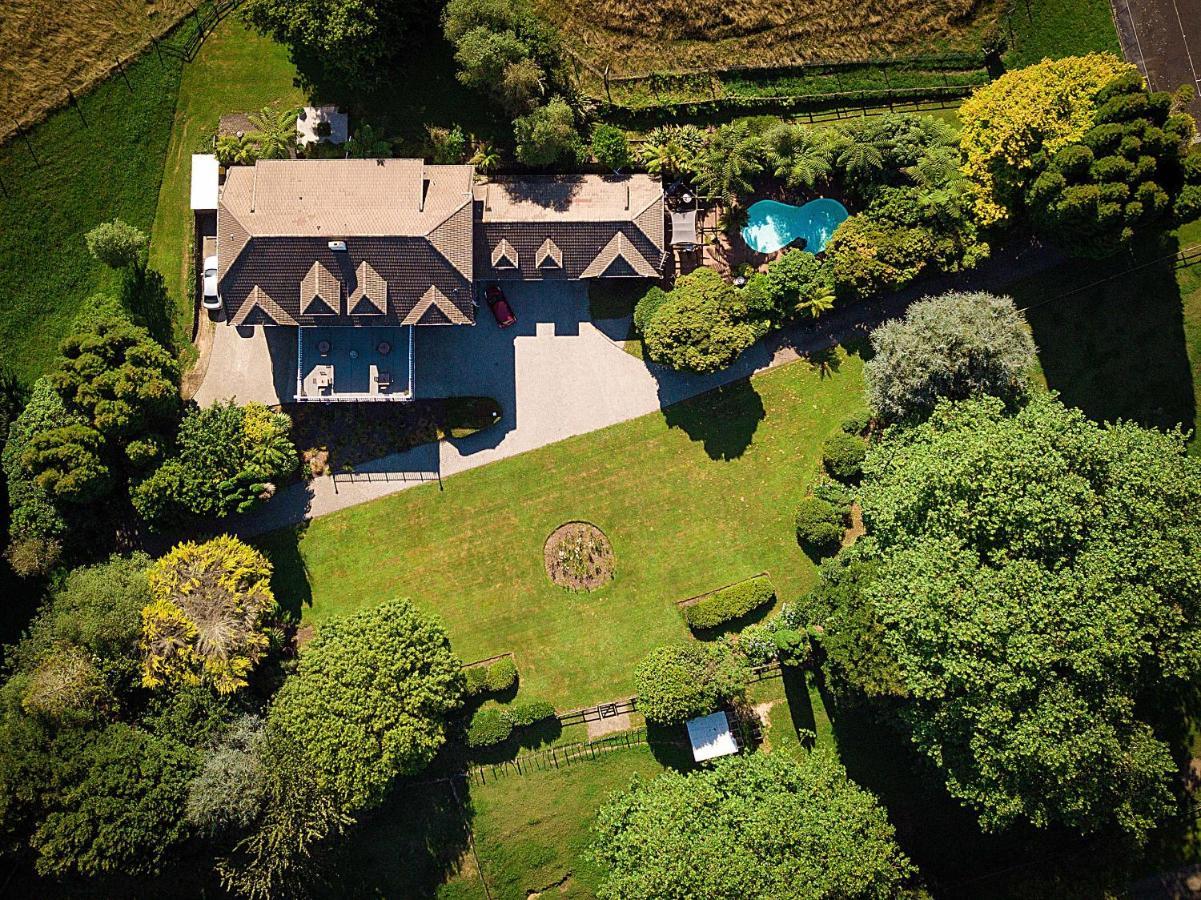 Hana Lodge Роторуа Экстерьер фото
