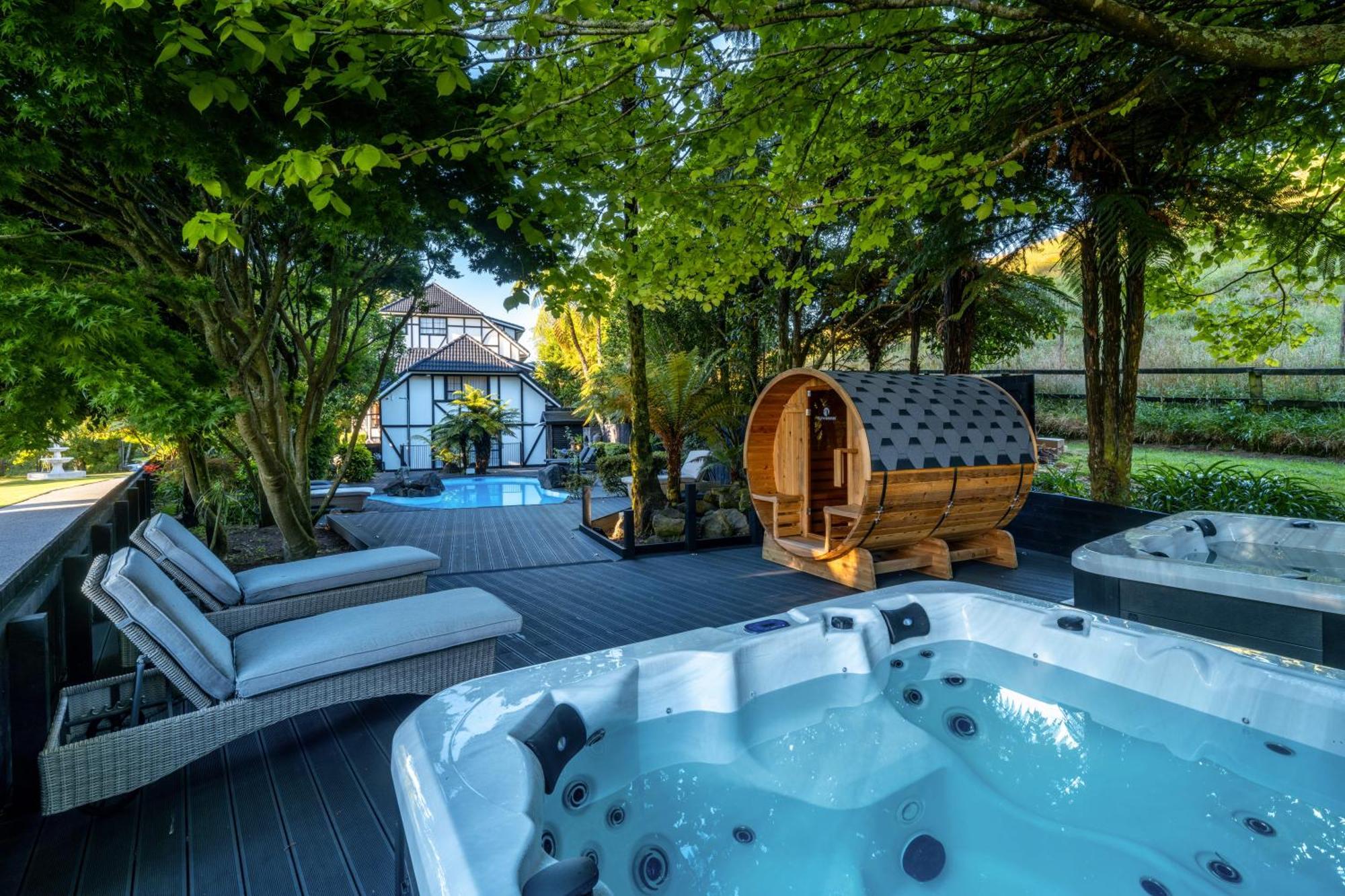 Hana Lodge Роторуа Экстерьер фото