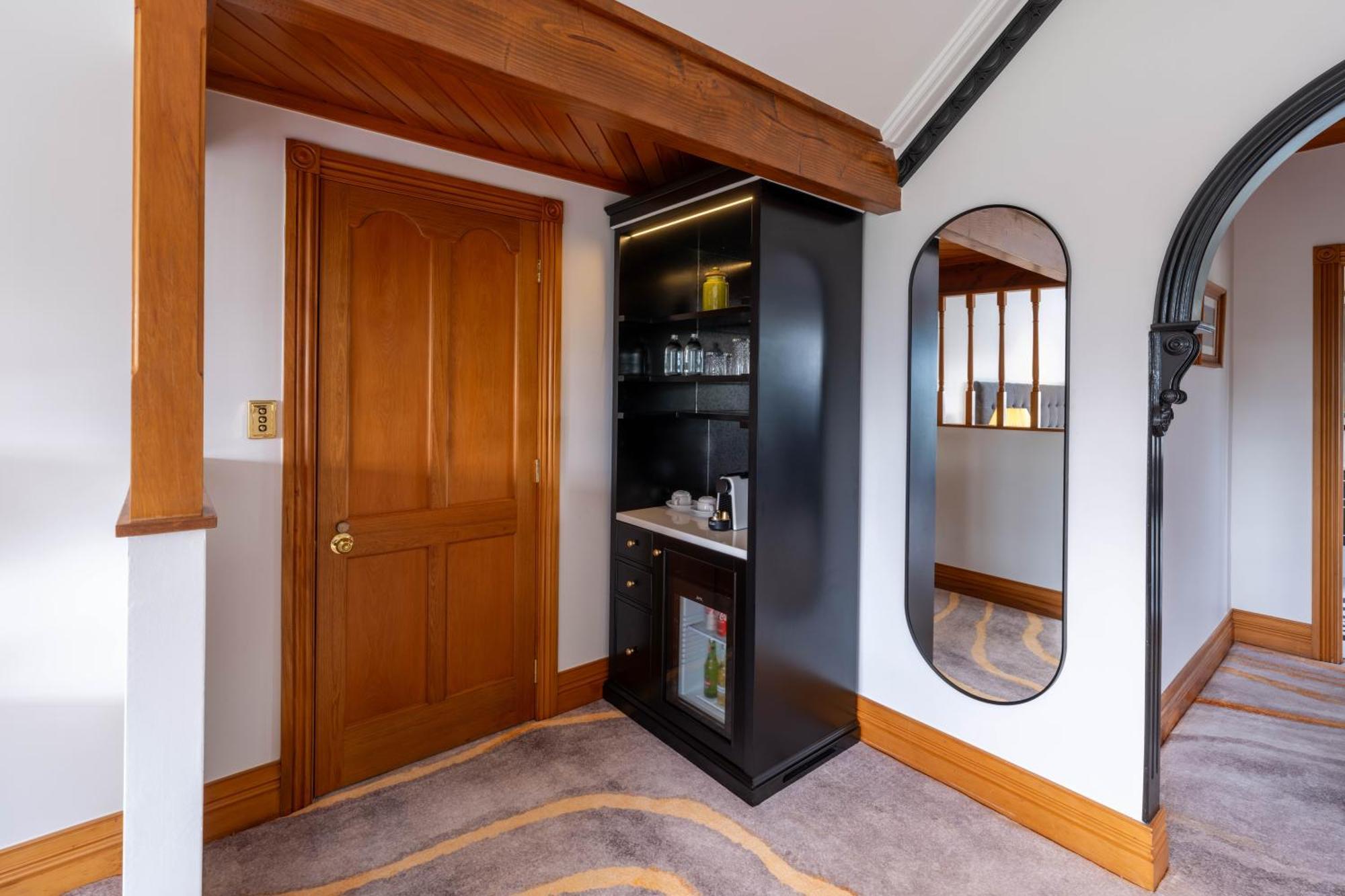 Hana Lodge Роторуа Экстерьер фото
